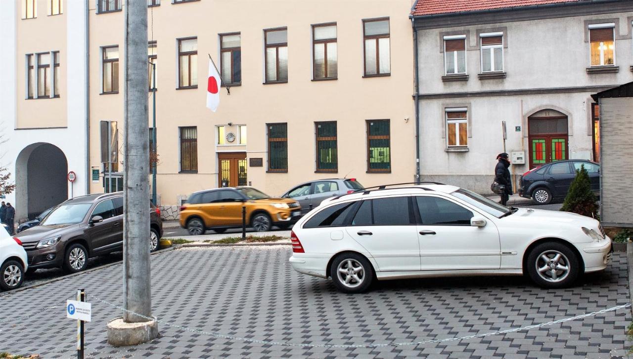 Hotel Kandilj SJJ Eksteriør bilde